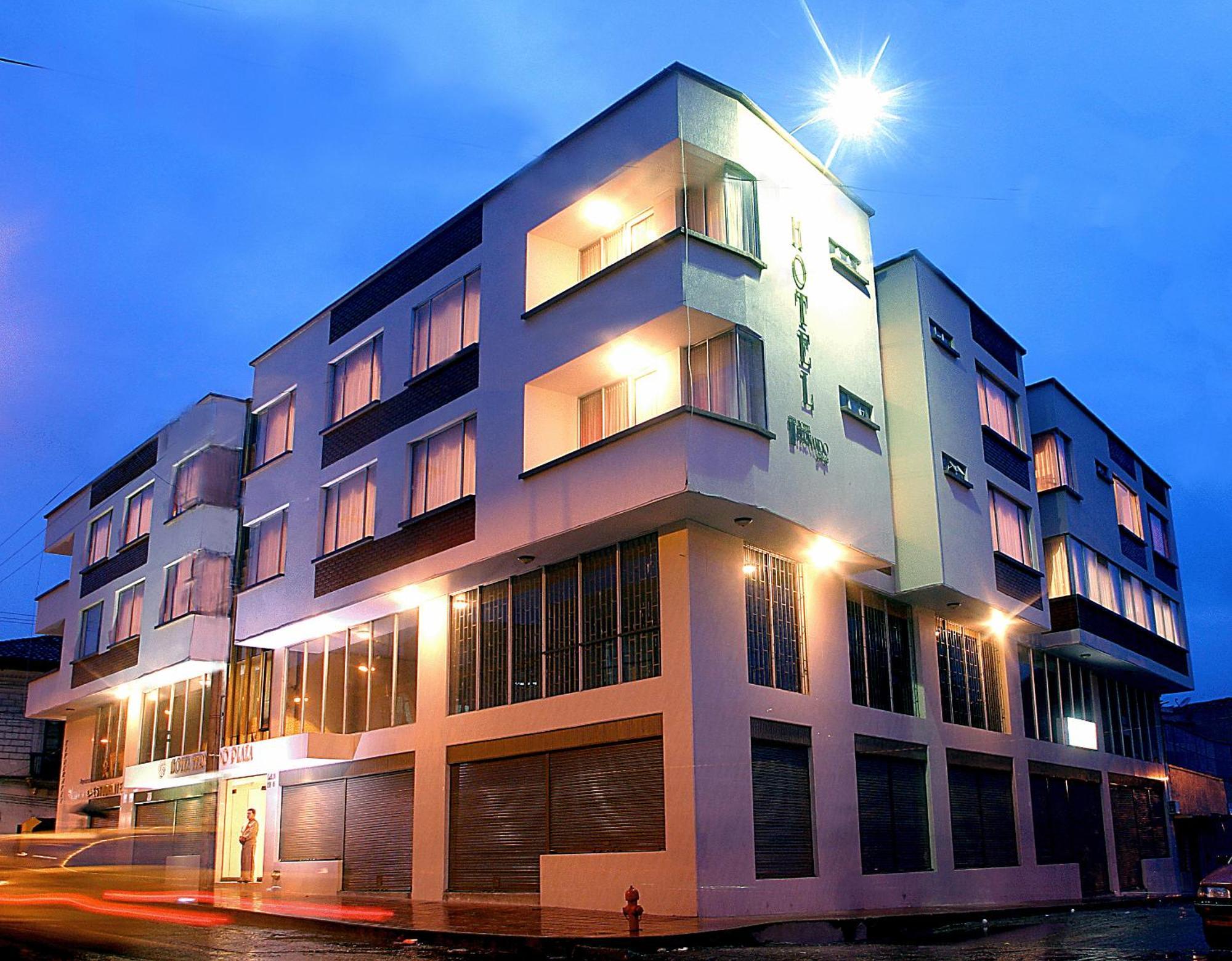 Hotel Fernando Plaza Пасто Екстериор снимка